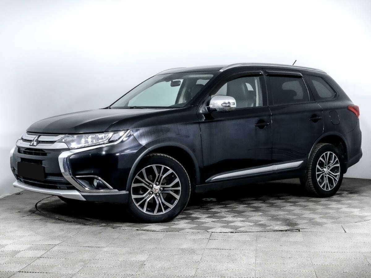 Mitsubishi Outlander 2015 года с пробегом. Посмотреть фото