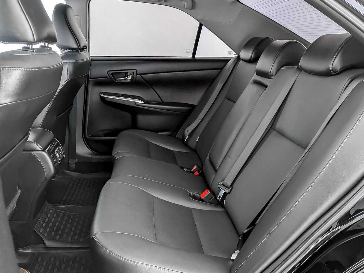 Toyota Camry 2016 года с пробегом. Фото: #9