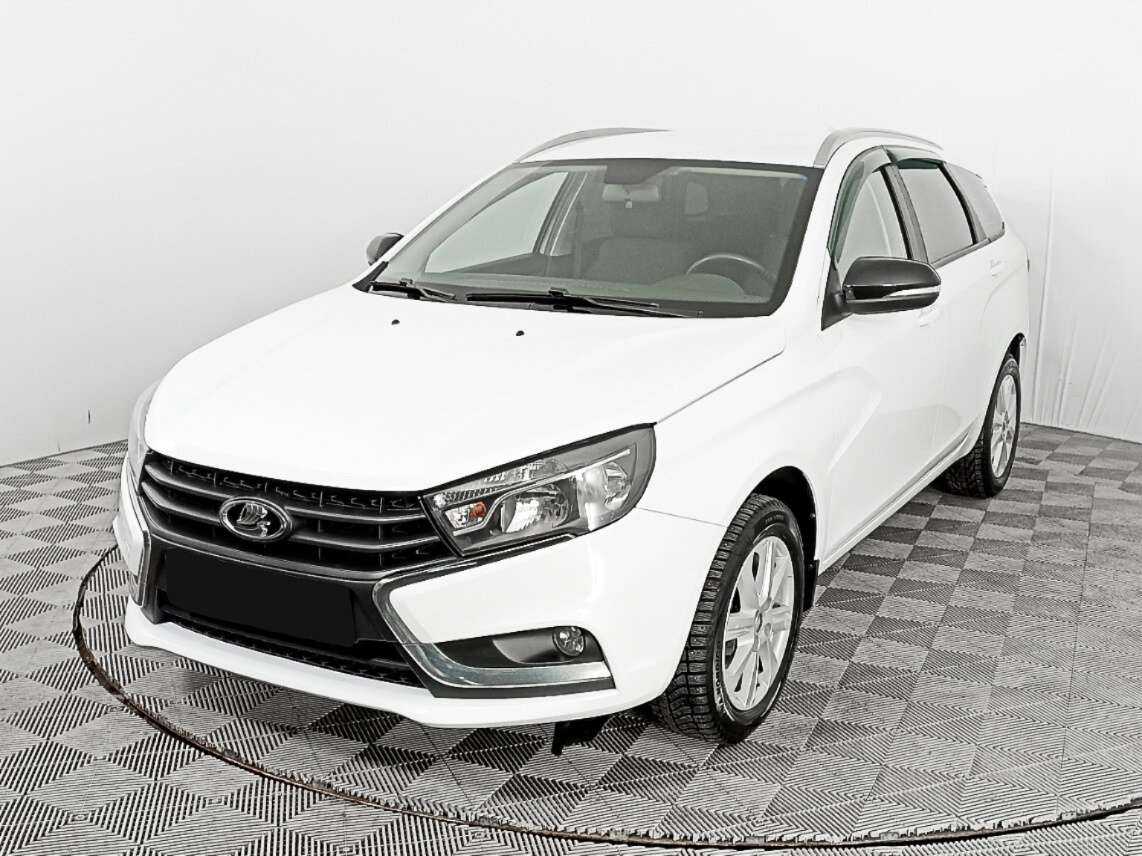 Lada (ВАЗ) Vesta 2020 года с пробегом. Посмотреть фото