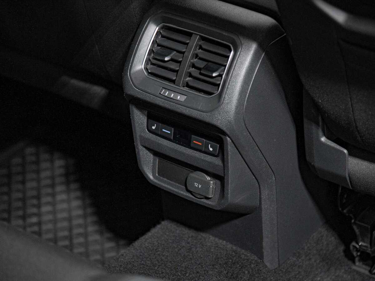 Volkswagen Tiguan 2017 года с пробегом. Фото: #14