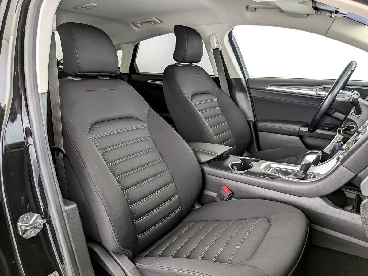 Ford Mondeo 2017 года с пробегом. Фото: #17