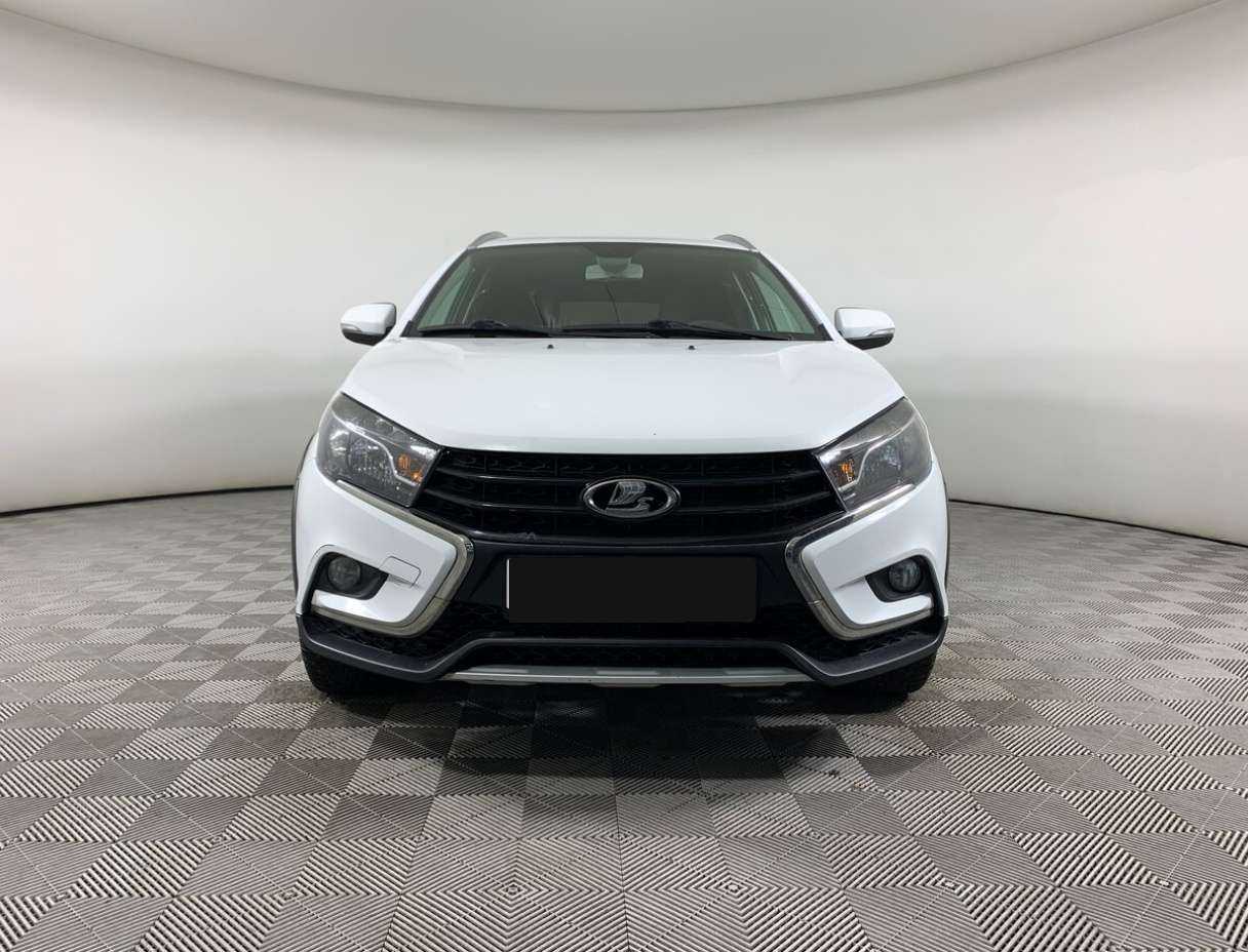 Lada (ВАЗ) Vesta 2018 года с пробегом. Фото: #1