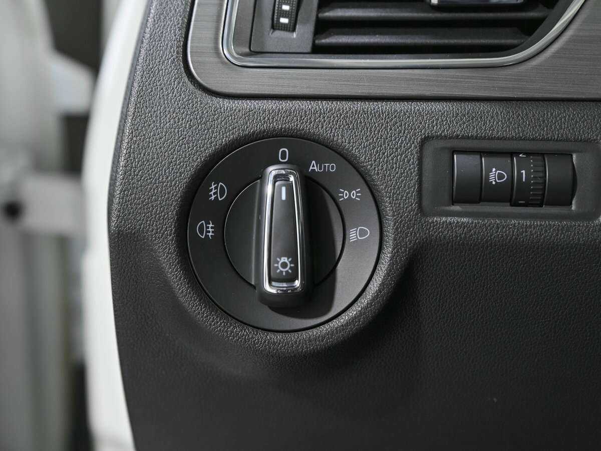 Skoda Rapid 2019 года с пробегом. Фото: #12