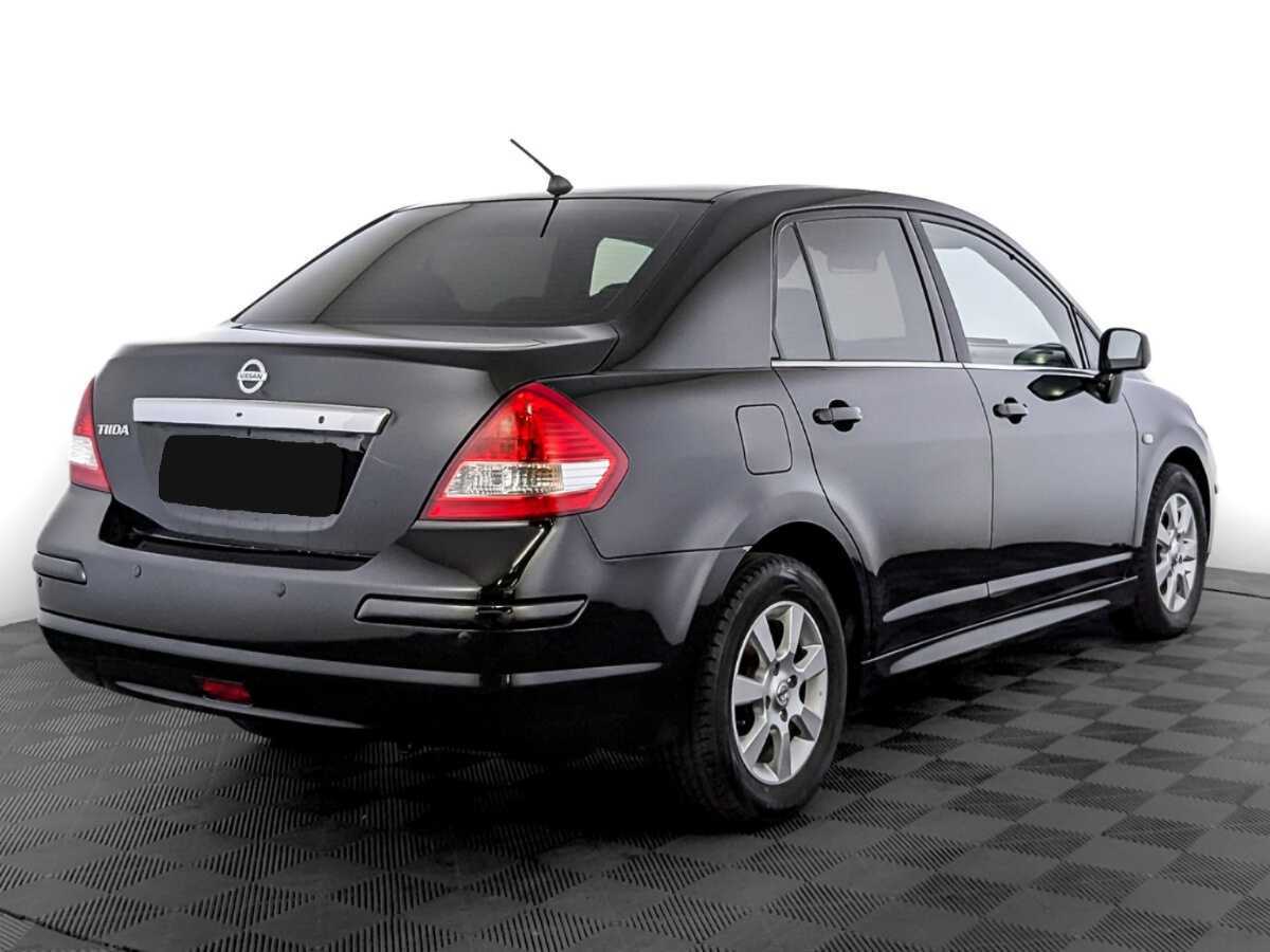 Nissan Tiida 2013 года с пробегом. Фото: #4