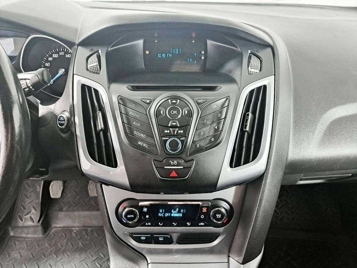 Ford Focus 2012 года с пробегом. Фото: #12