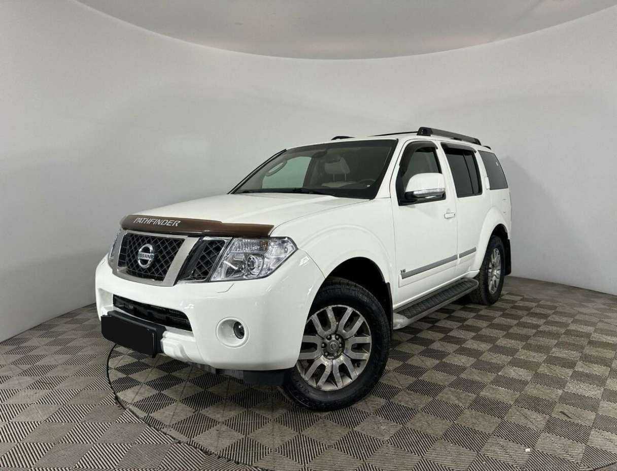 Nissan Pathfinder 2012 года с пробегом. Фото: #0