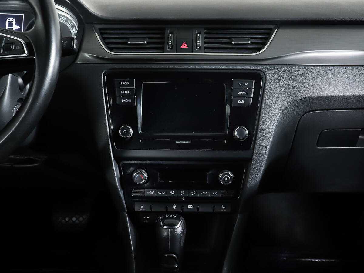 Skoda Rapid 2017 года с пробегом. Фото: #11