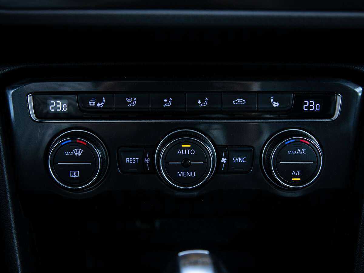 Volkswagen Tiguan 2018 года с пробегом. Фото: #15