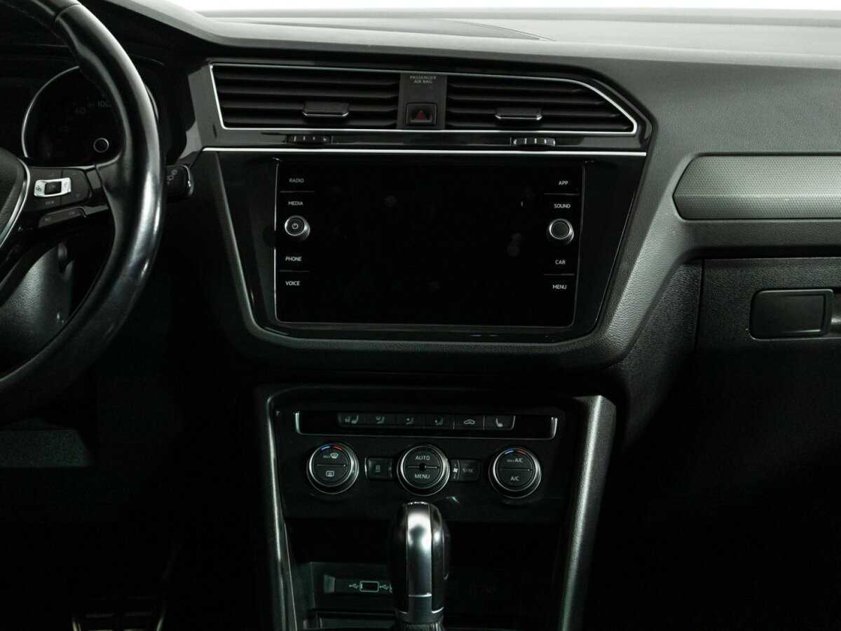 Volkswagen Tiguan 2018 года с пробегом. Фото: #13