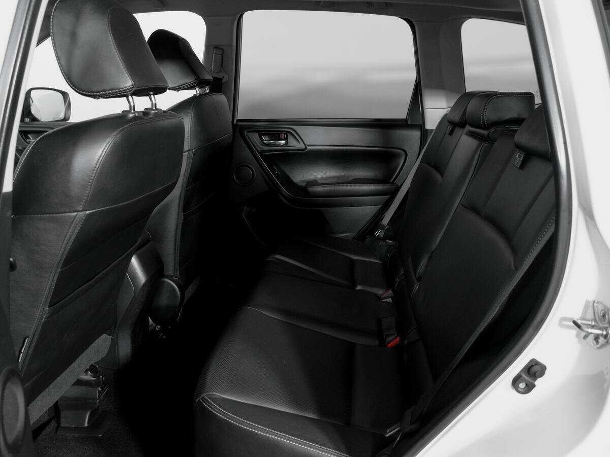 Subaru Forester 2014 года с пробегом. Фото: #9