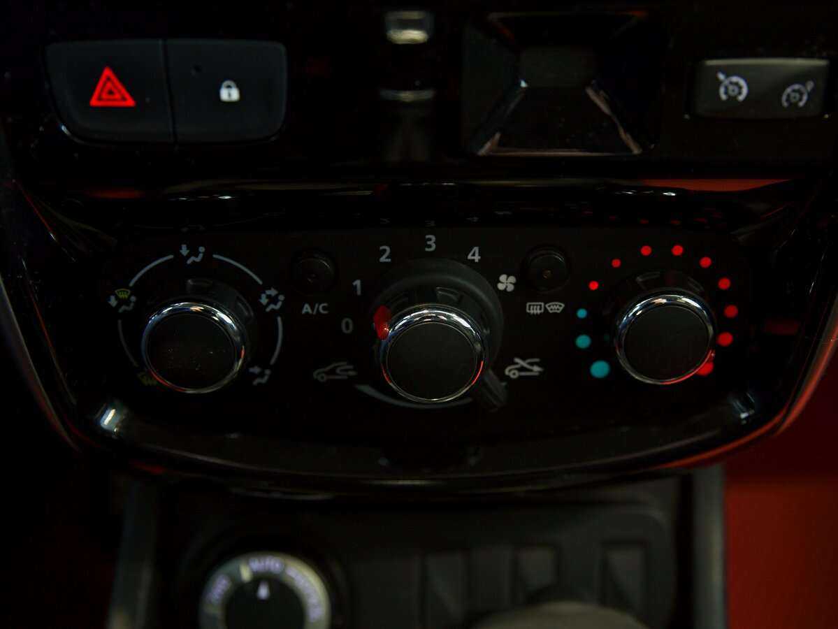 Nissan Terrano 2017 года с пробегом. Фото: #7