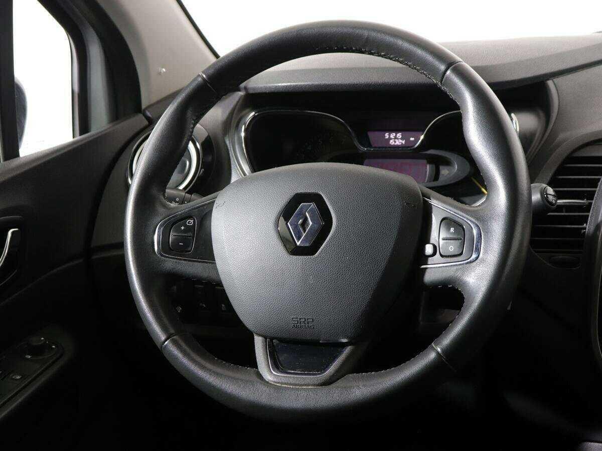 Renault Kaptur 2016 года с пробегом. Фото: #10