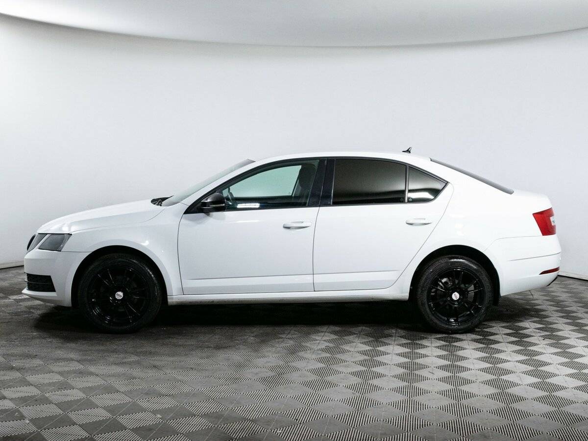 Skoda Octavia 2019 года с пробегом. Фото: #7