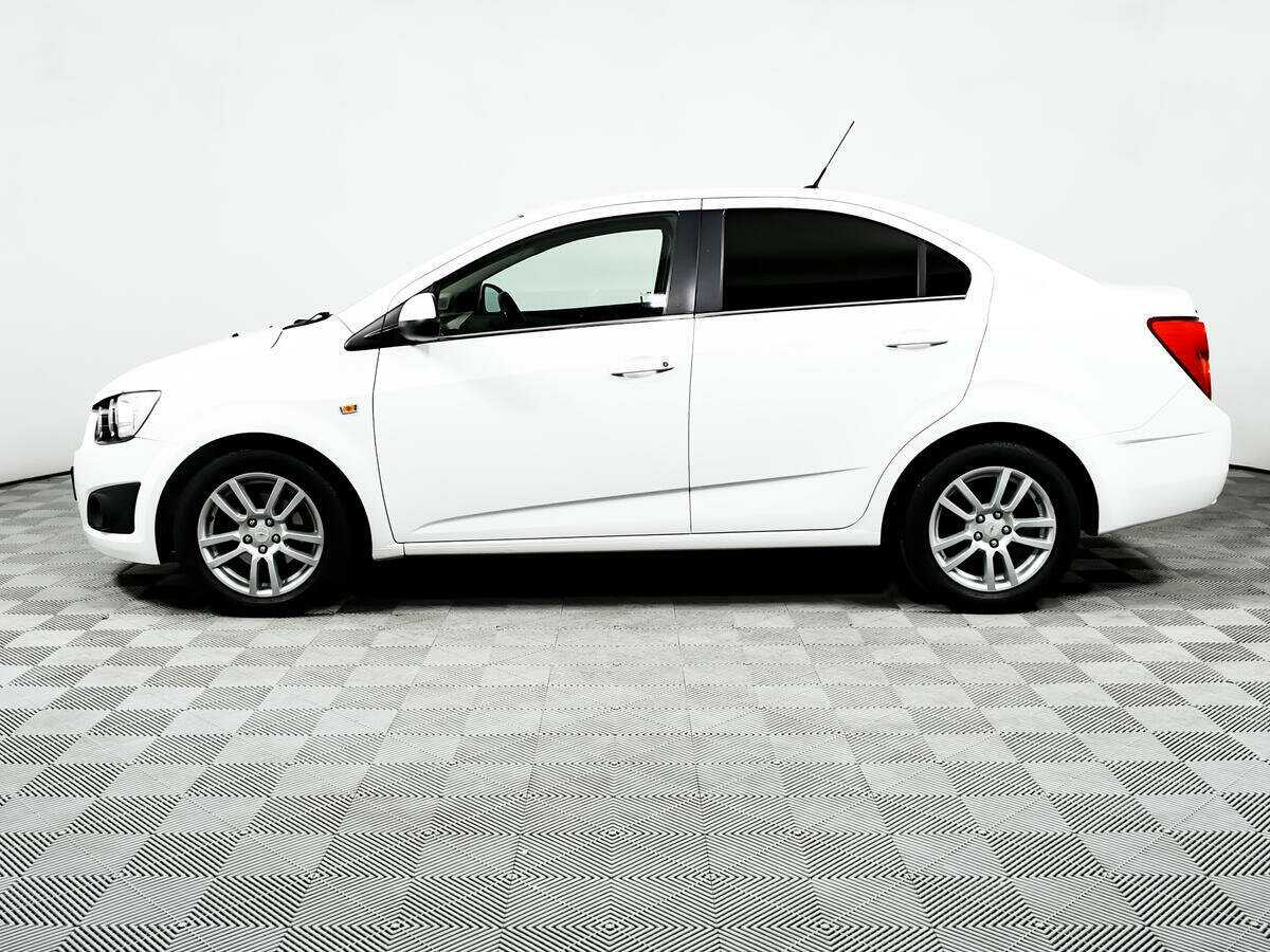 Chevrolet Aveo 2014 года с пробегом. Фото: #7