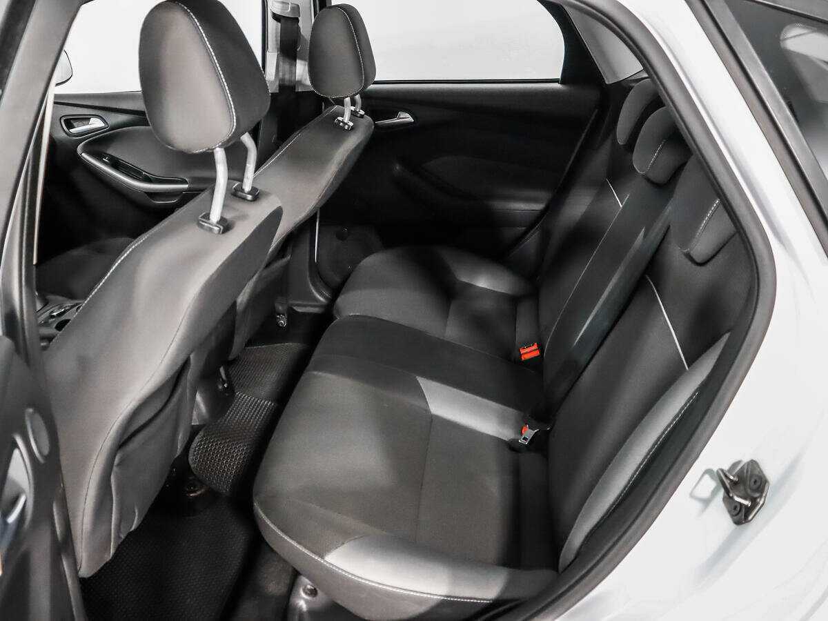 Ford Focus 2012 года с пробегом. Фото: #9