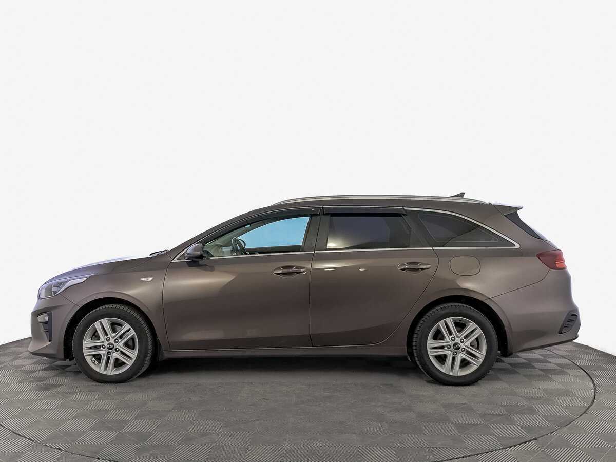 Kia Ceed 2021 года с пробегом. Фото: #7