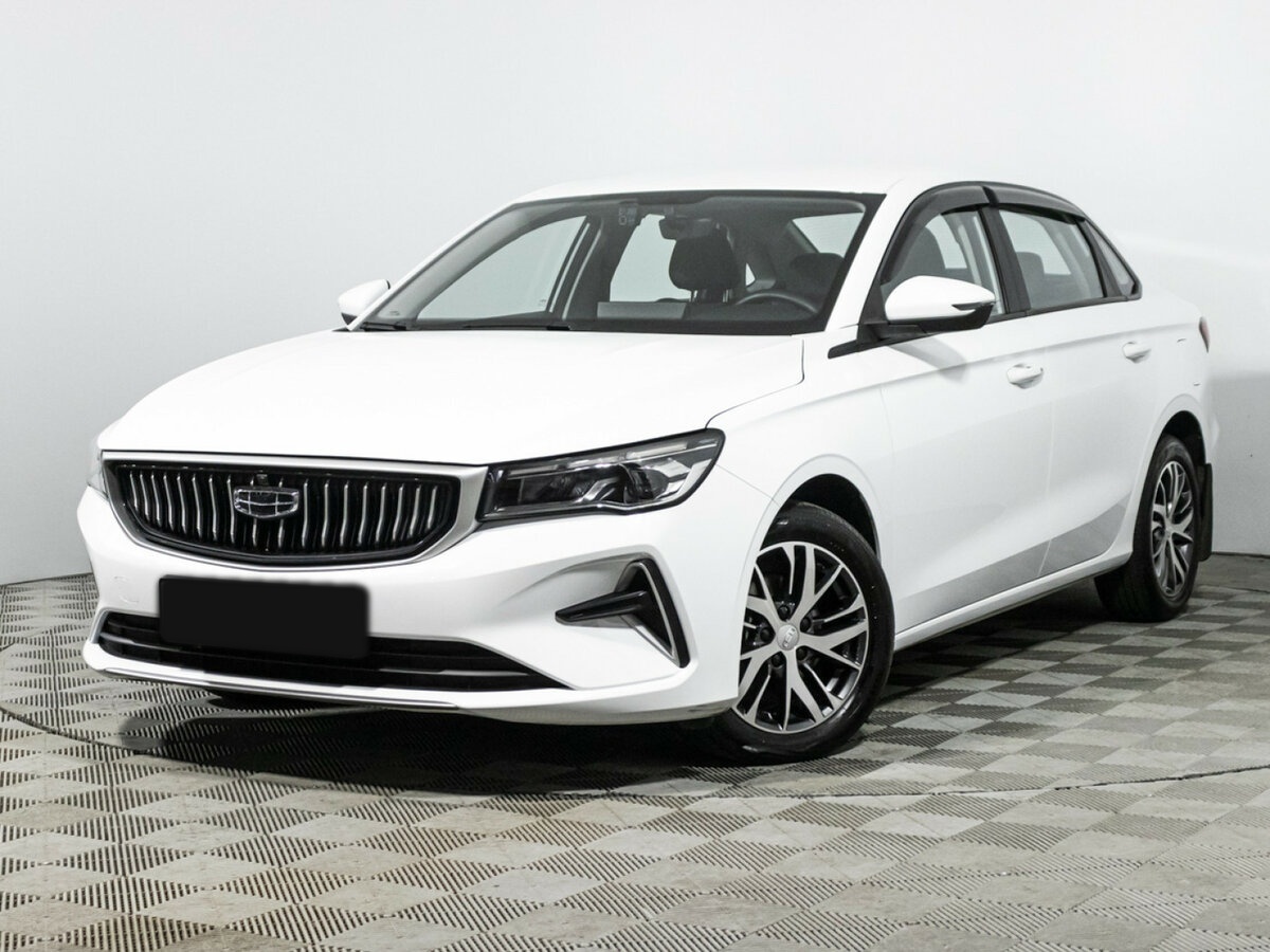 Geely Emgrand 2023 года с пробегом. Посмотреть фото
