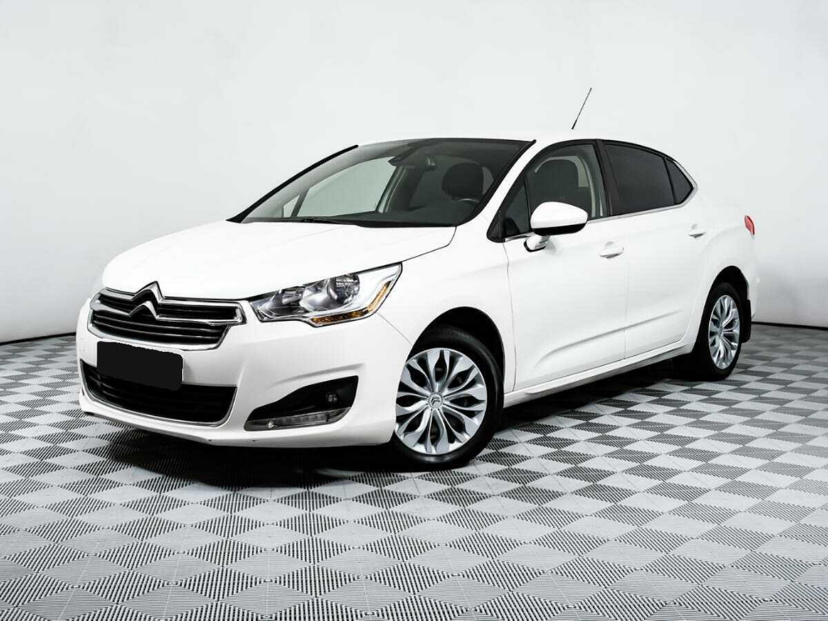 Citroen C4 2016 года с пробегом. Посмотреть фото
