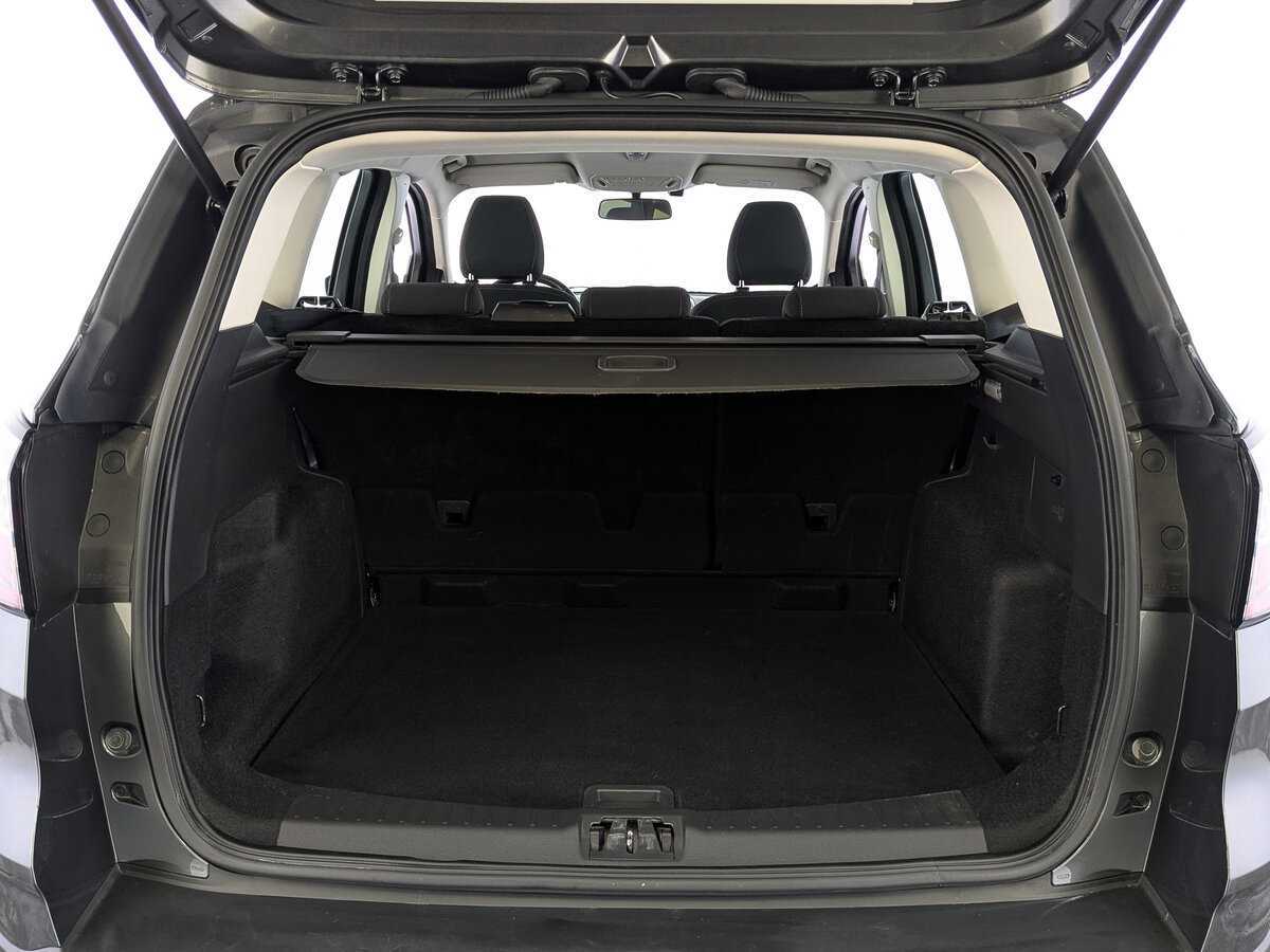 Ford Kuga 2018 года с пробегом. Фото: #9