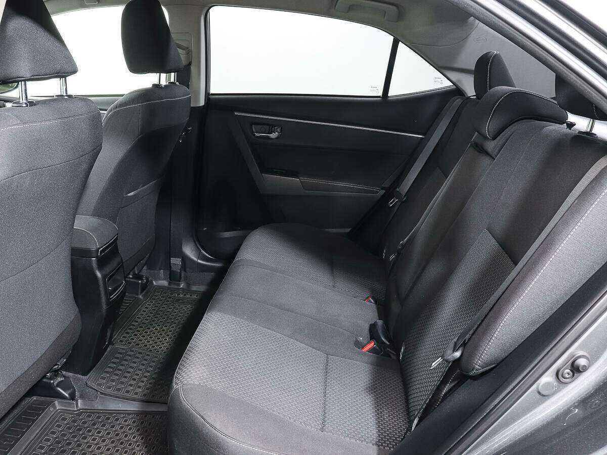 Toyota Corolla 2013 года с пробегом. Фото: #8