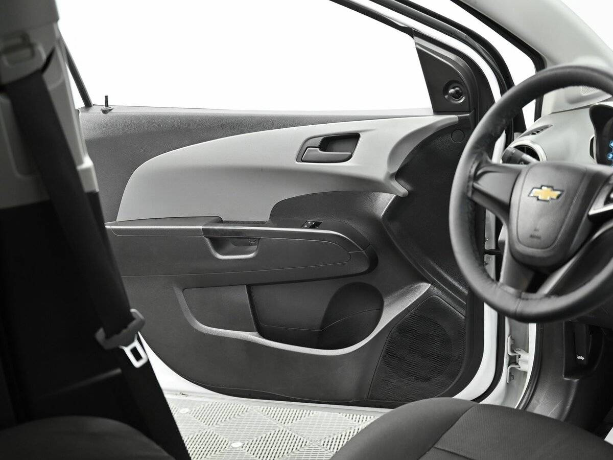 Chevrolet Aveo 2012 года с пробегом. Фото: #5