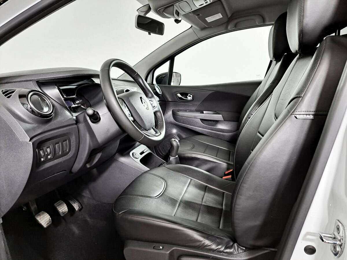 Renault Kaptur 2018 года с пробегом. Фото: #10