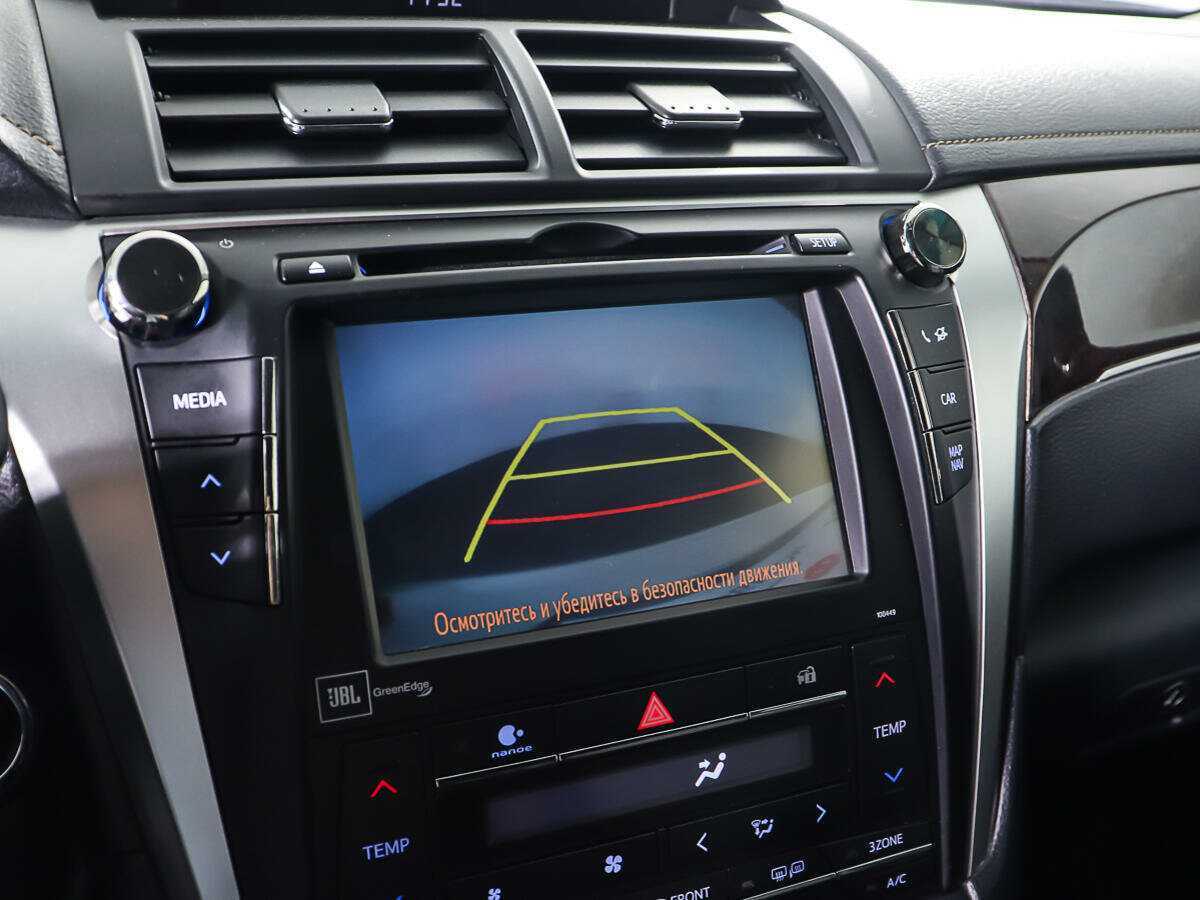 Toyota Camry 2017 года с пробегом. Фото: #10