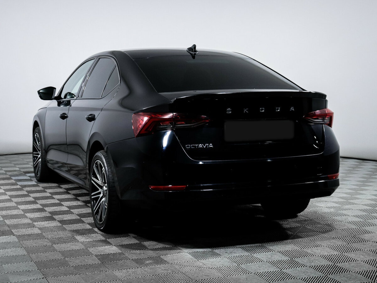Skoda Octavia 2020 года с пробегом. Фото: #5