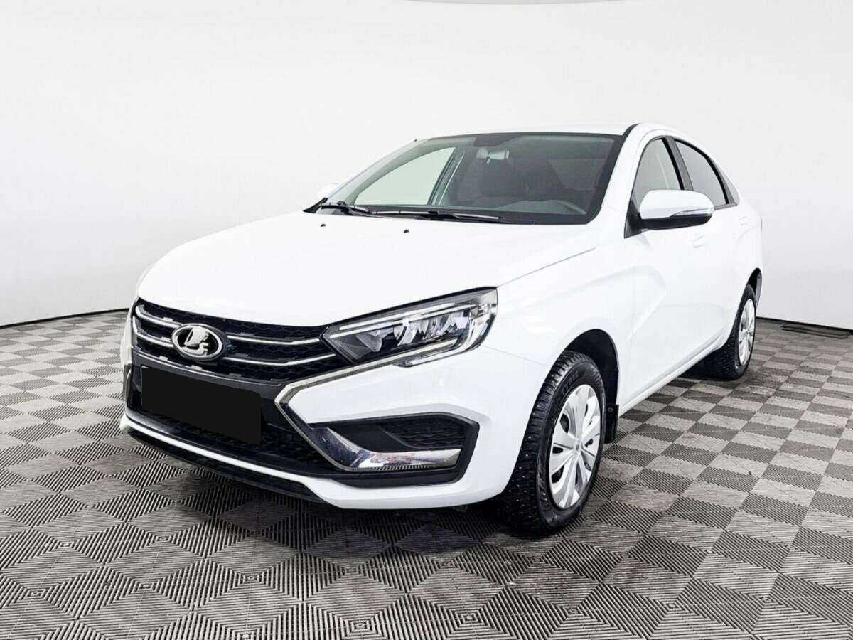 Lada (ВАЗ) Vesta 2023 года с пробегом. Посмотреть фото