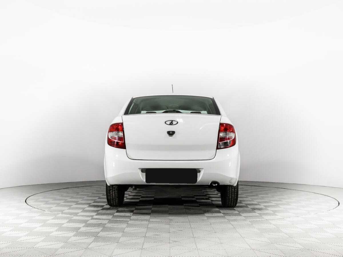 Lada (ВАЗ) Granta 2018 года с пробегом. Фото: #5