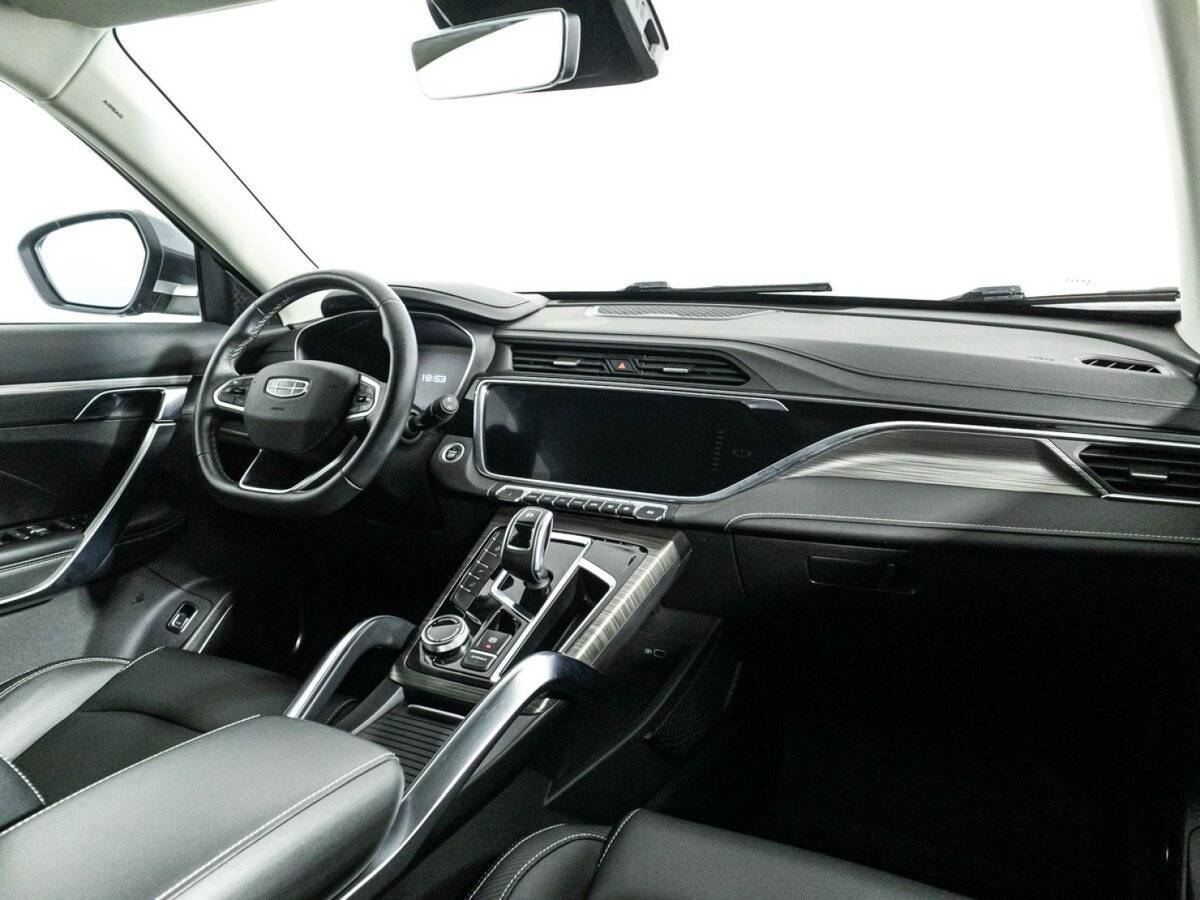 Geely Atlas Pro 2021 года с пробегом. Фото: #8