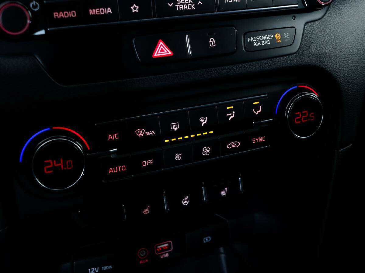 Kia Ceed 2018 года с пробегом. Фото: #12