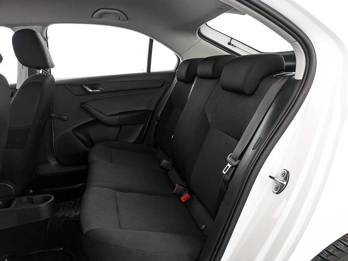 Skoda Rapid 2017 года с пробегом. Фото: #15