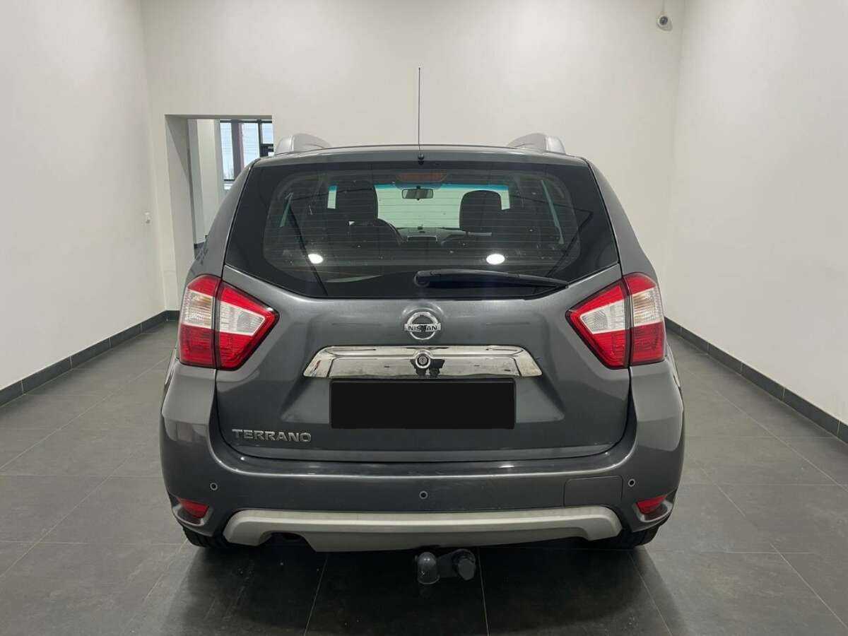 Nissan Terrano 2015 года с пробегом. Фото: #3