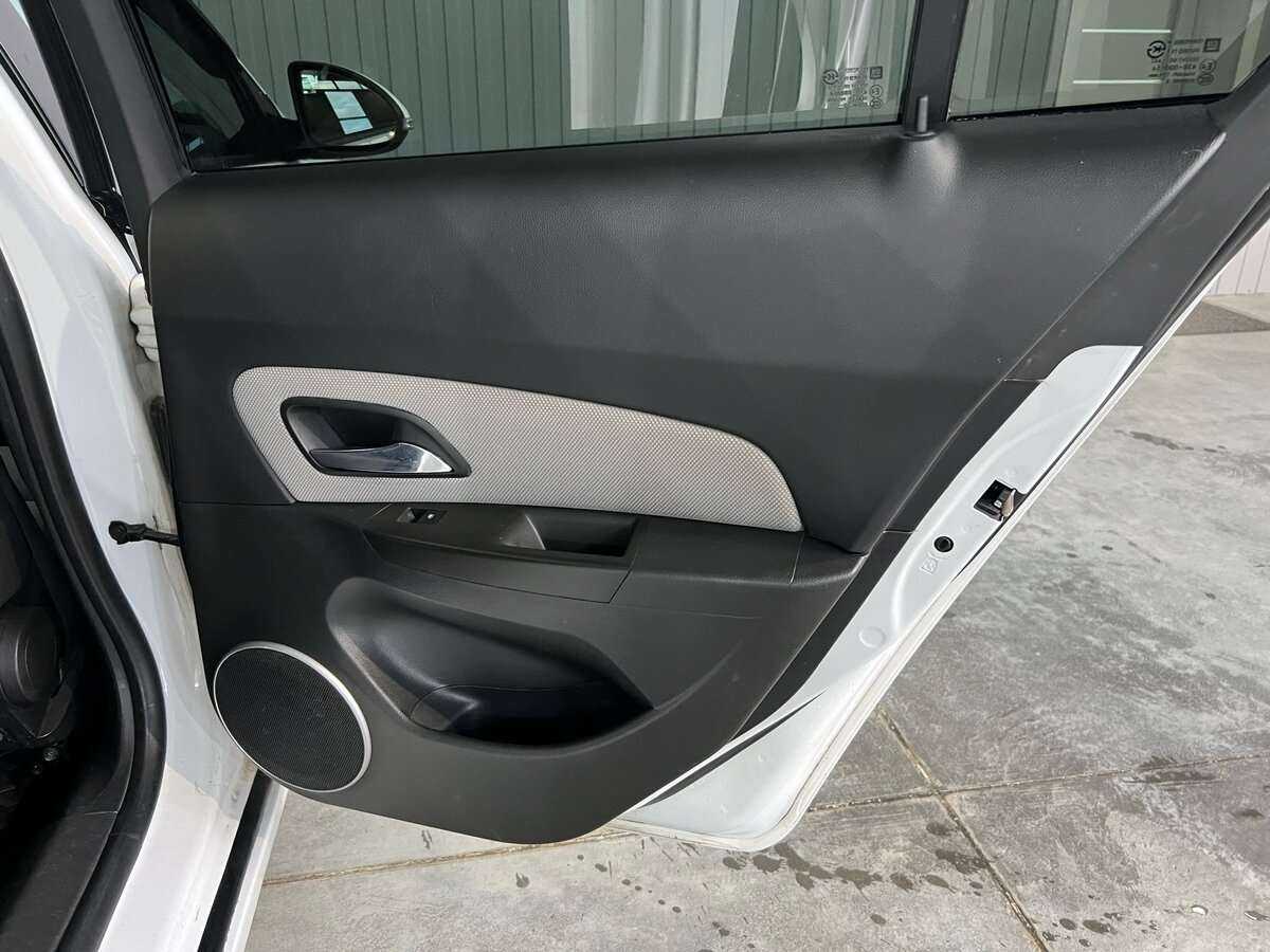 Chevrolet Cruze 2013 года с пробегом. Фото: #18