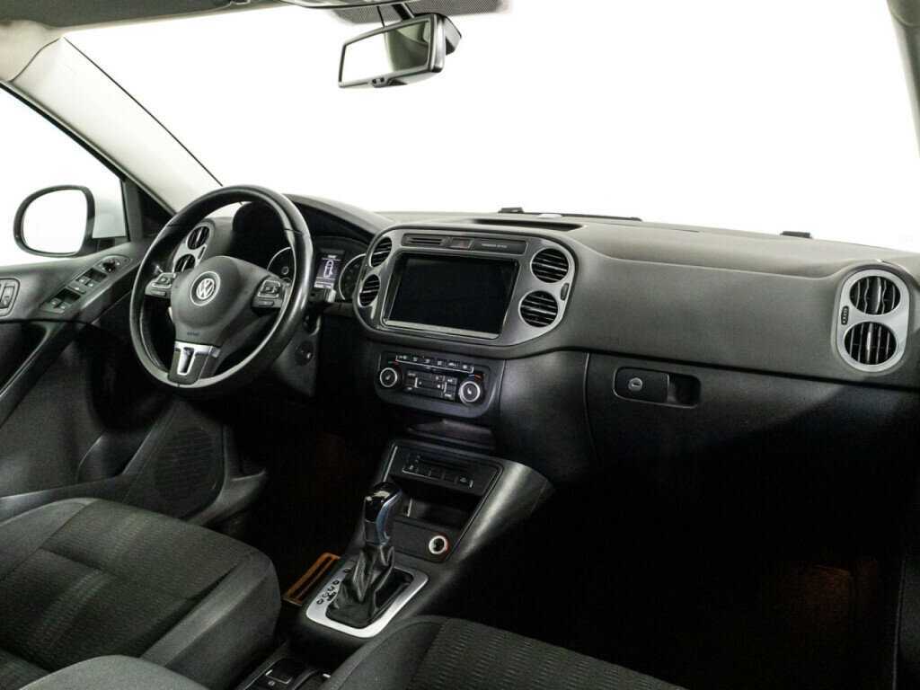 Volkswagen Tiguan 2012 года с пробегом. Фото: #8
