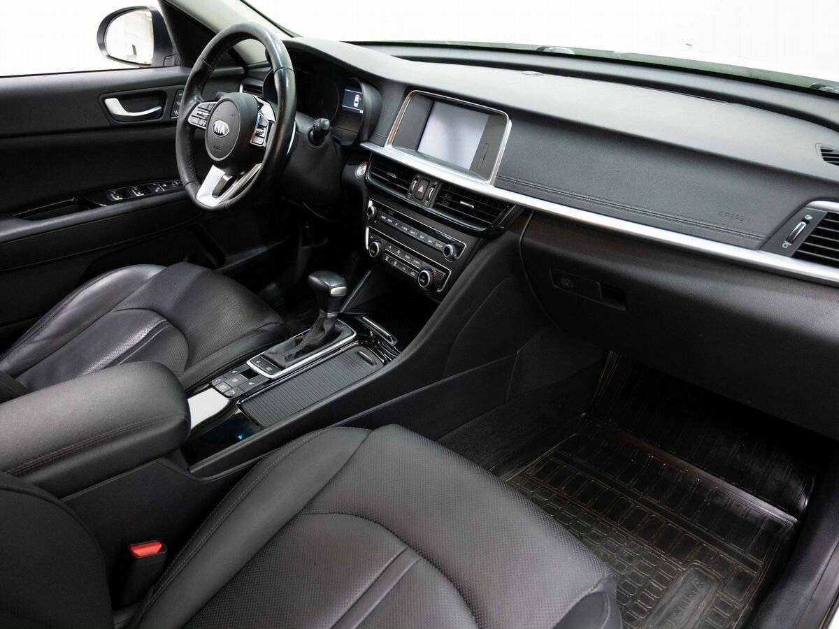 Kia Optima 2018 года с пробегом. Фото: #8