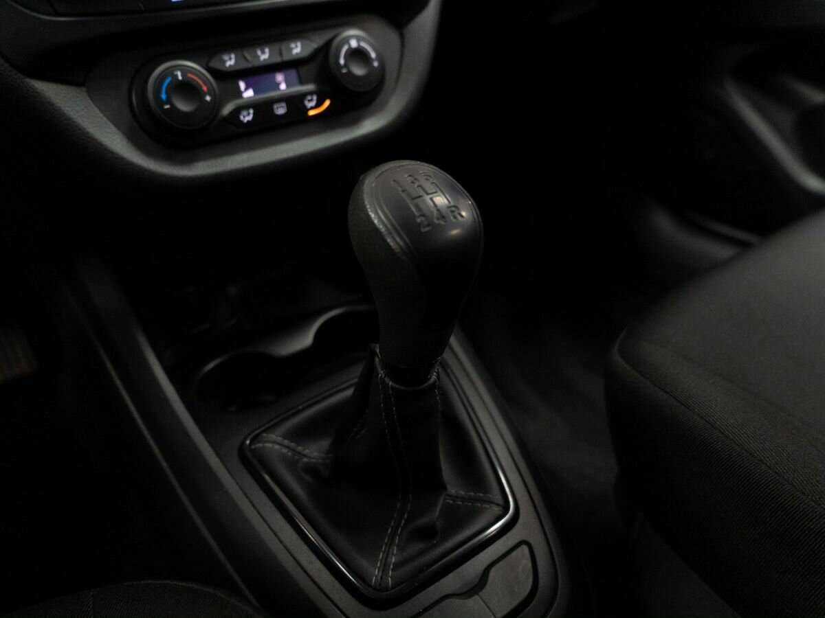 Lada (ВАЗ) Vesta 2021 года с пробегом. Фото: #12