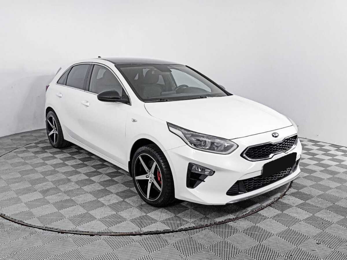 Kia Ceed 2018 года с пробегом. Фото: #2