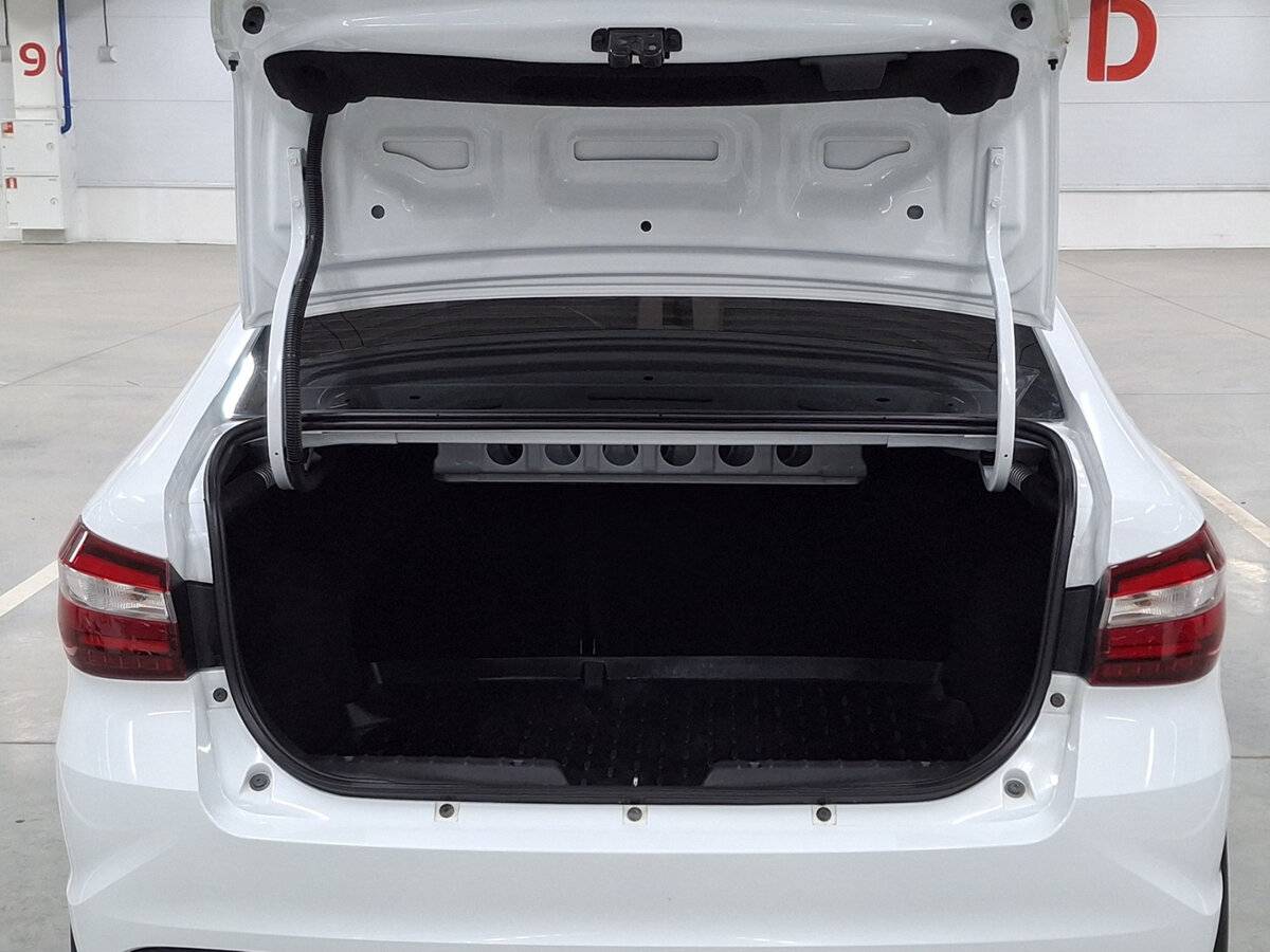 Lada (ВАЗ) Vesta 2024 года с пробегом. Фото: #9