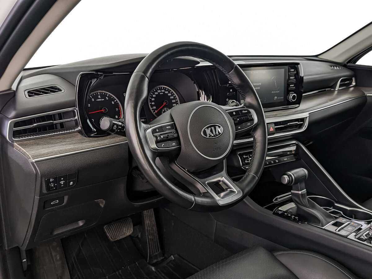 Kia K5 2020 года с пробегом. Фото: #14