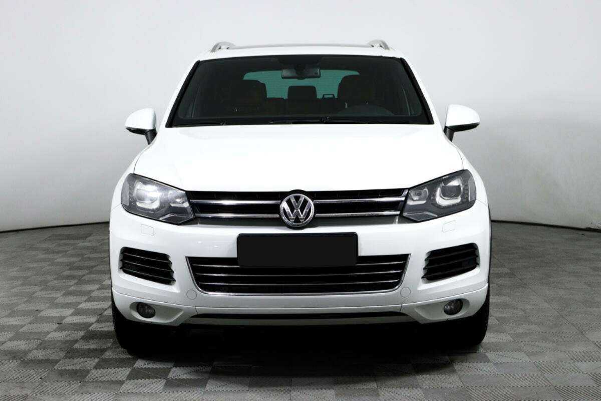 Volkswagen Touareg 2013 года с пробегом. Фото: #1
