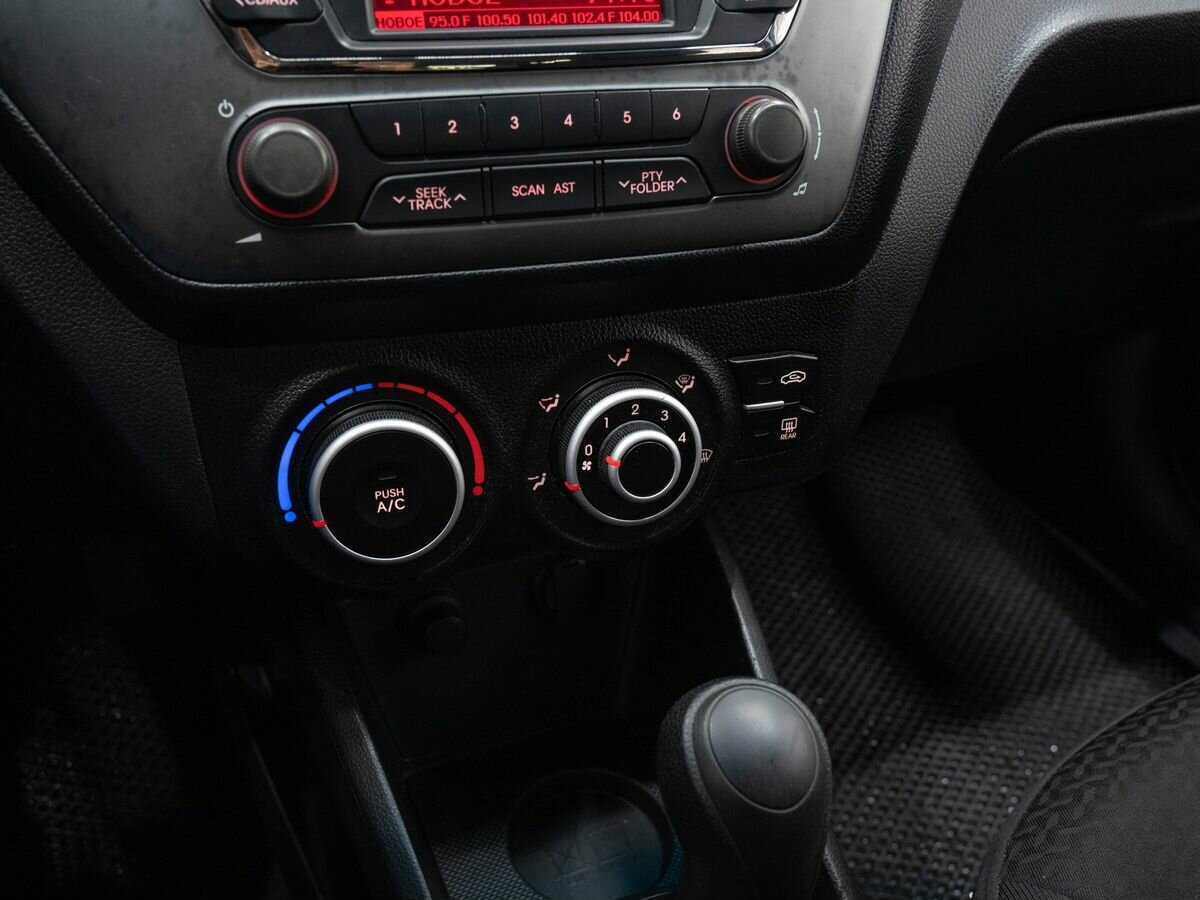 Kia Rio 2012 года с пробегом. Фото: #16