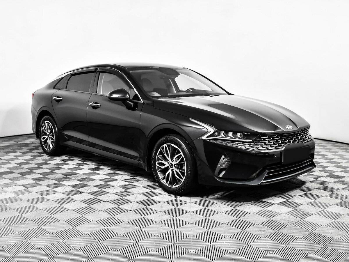 Kia K5 2021 года с пробегом. Фото: #2