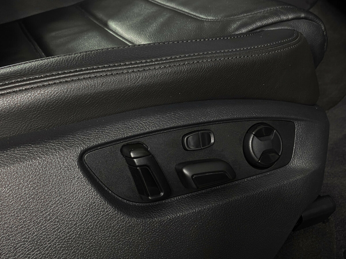 Volkswagen Touareg 2015 года с пробегом. Фото: #15