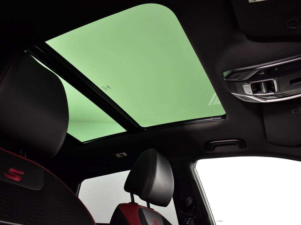 Geely Coolray 2022 года с пробегом. Фото: #12