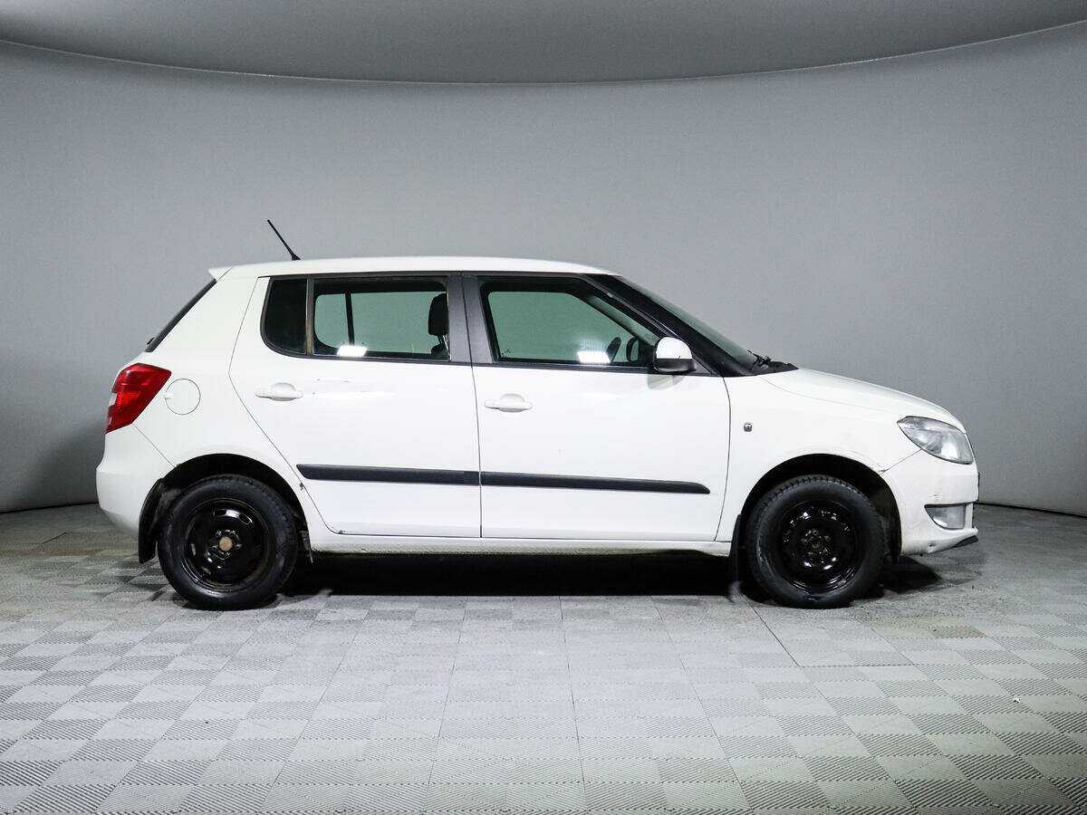 Skoda Fabia 2014 года с пробегом. Фото: #3