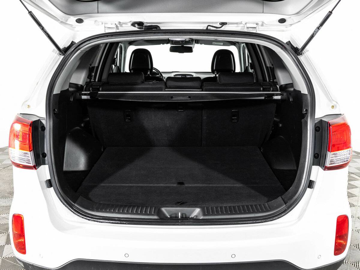 Kia Sorento 2013 года с пробегом. Фото: #13