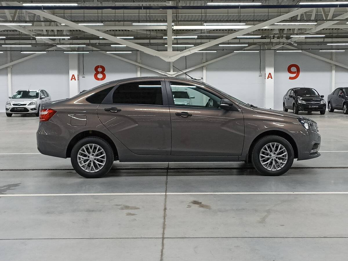Lada (ВАЗ) Vesta 2021 года с пробегом. Фото: #3