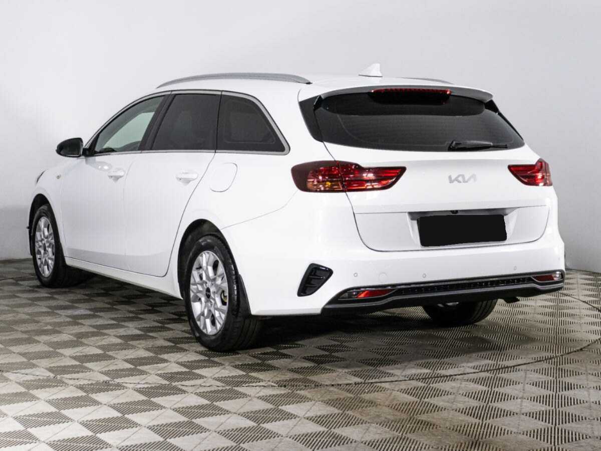 Kia Ceed 2023 года с пробегом. Фото: #6